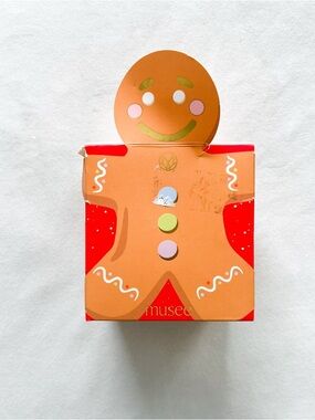 Muse Bath Gingerbread Man Bath Bomb - Pink & Red